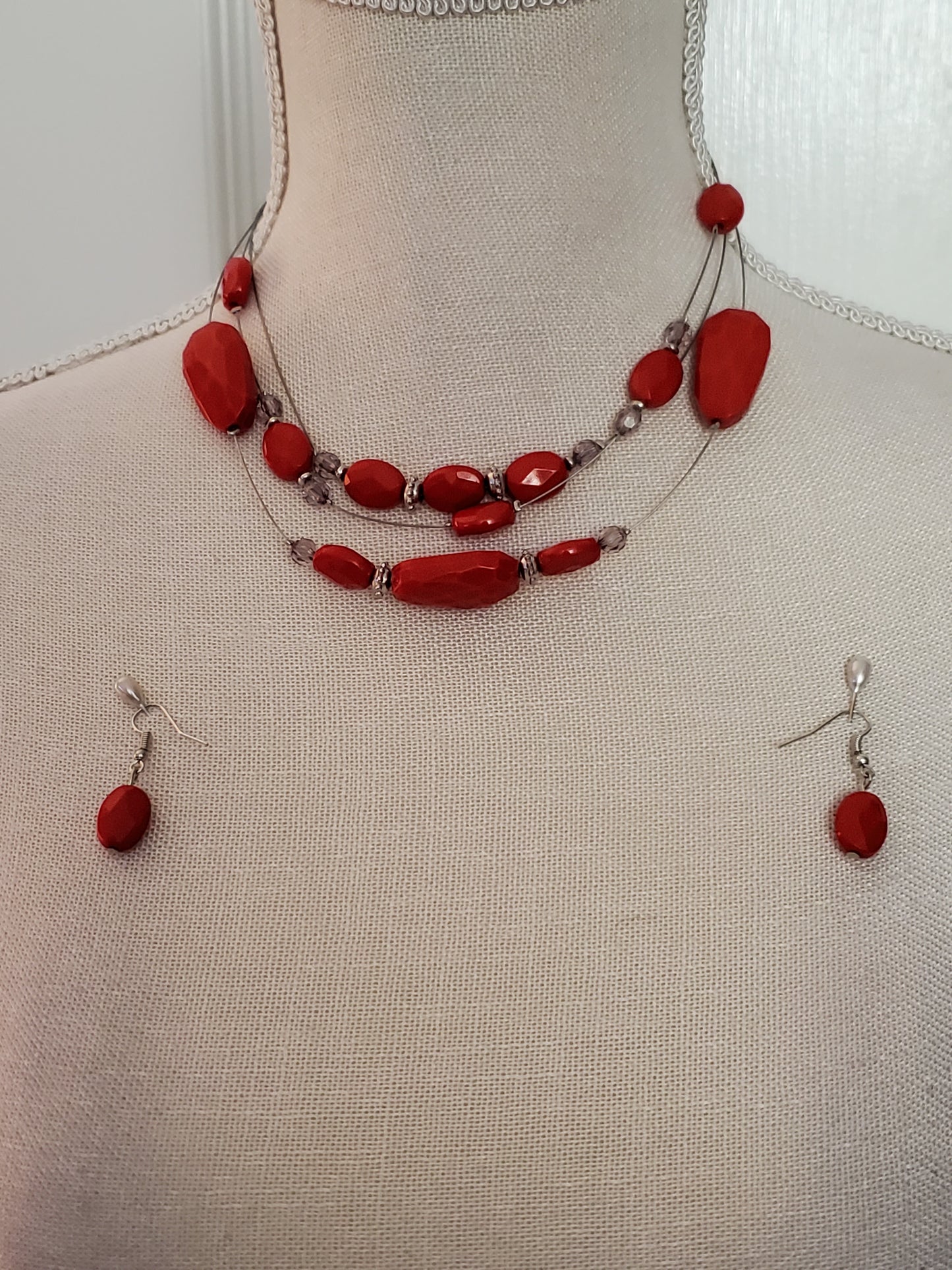Invisible Floating Necklace with Matching Earrings
