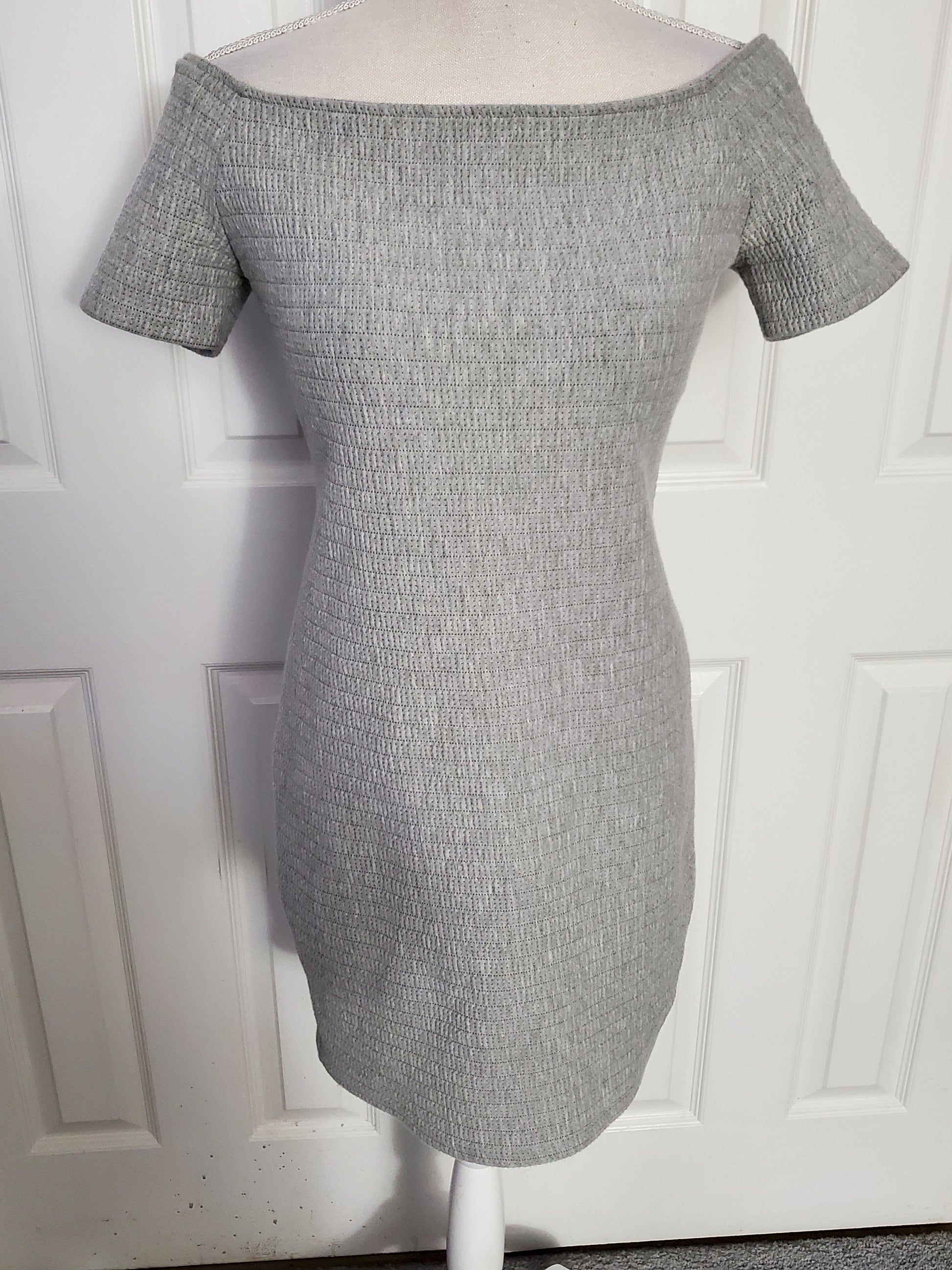 Textured Knit Off Shoulder  Dress Size 10