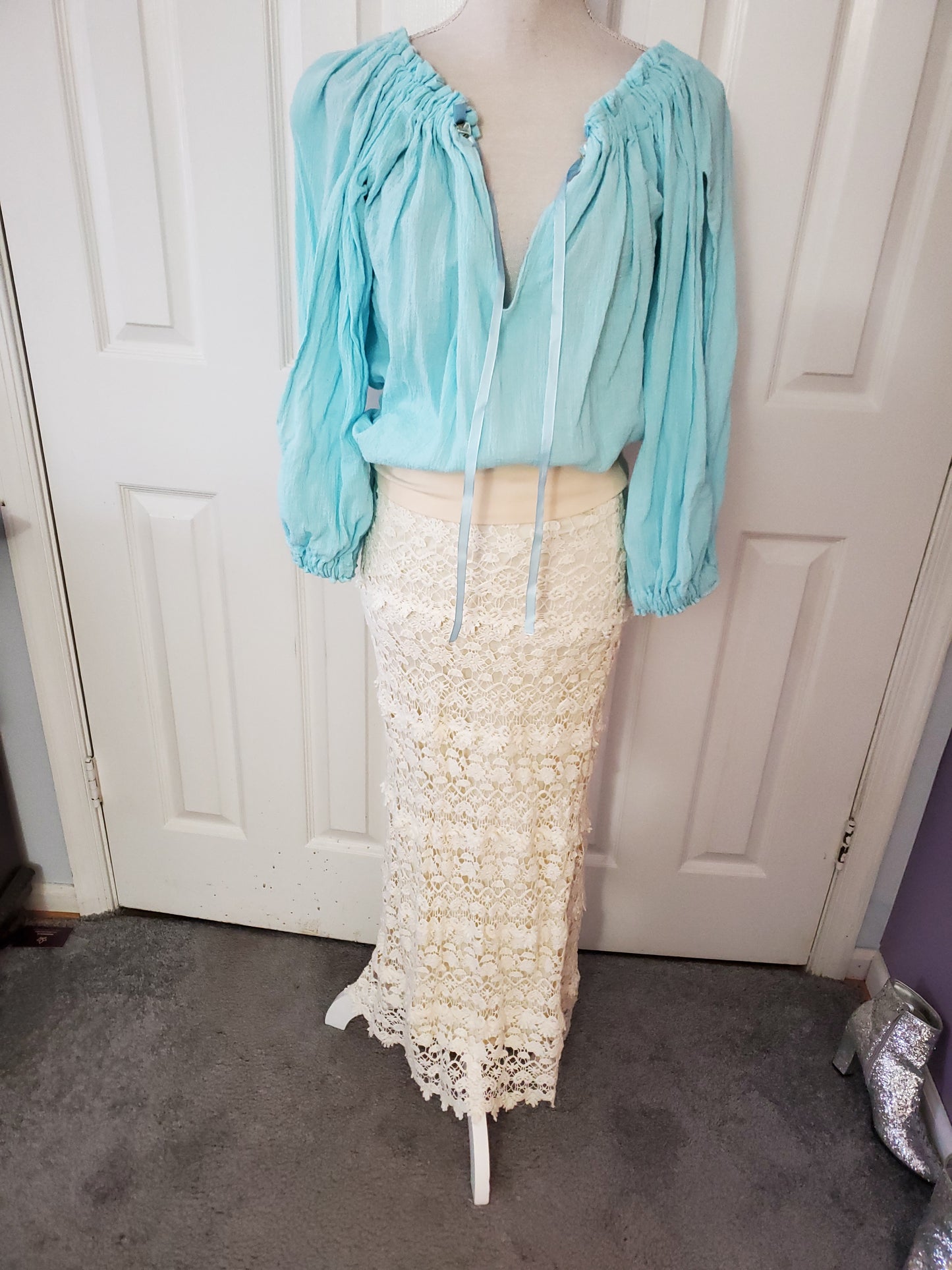 Dreamy Blue 100% Cotton Off Shoulder Top with Split Sleeves