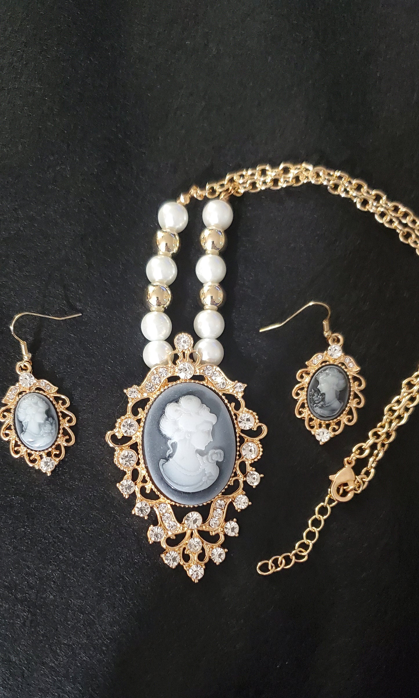 Smokey Gray Cameo Pendant Necklace and Earrings