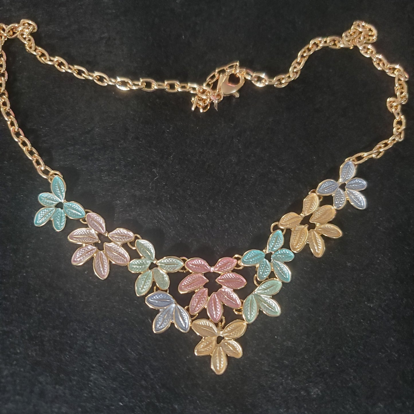 Hand Painted Enameled Leaf Necklace 20-22 Inches