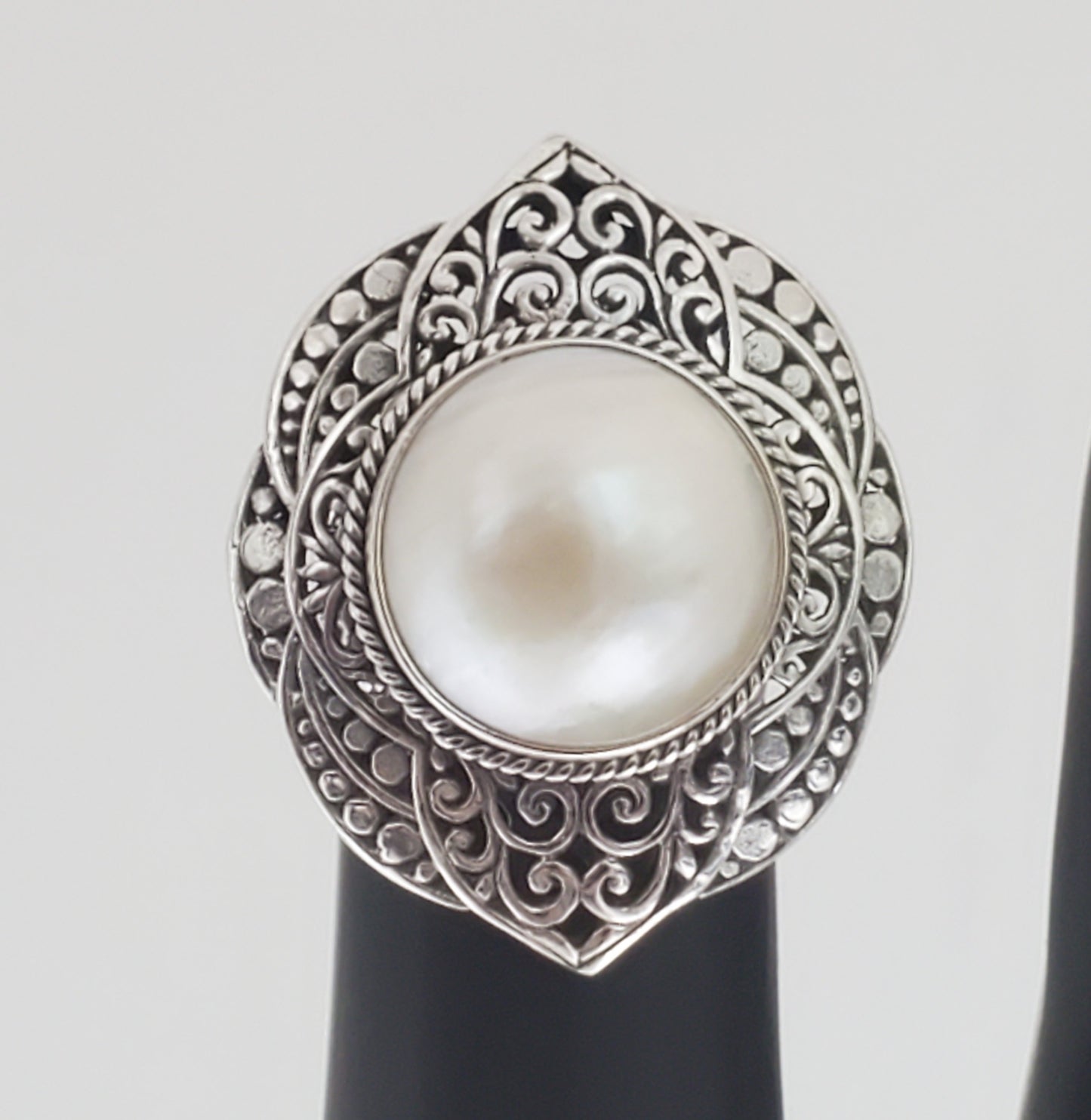 BALI LEGACY White or Blue Mabe Pearl Sterling Silver Ring