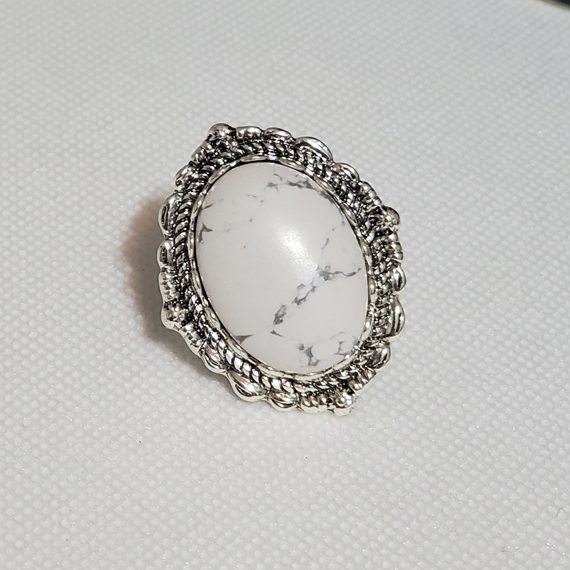 Oval White Howlite Statement Ring