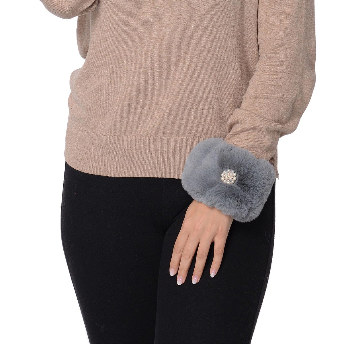 Gray Faux Fur Hat and Cuff Pair with Plastic Pearl Brooch
