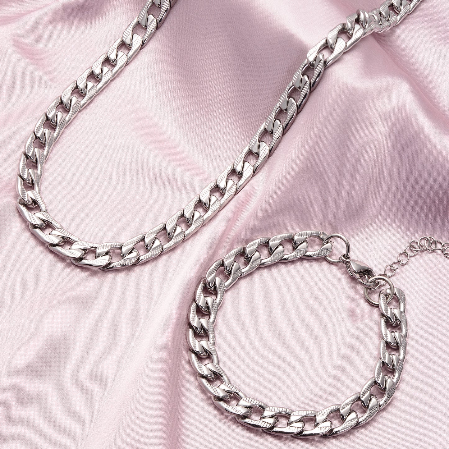 Stylish Curb Bracelet and Necklace