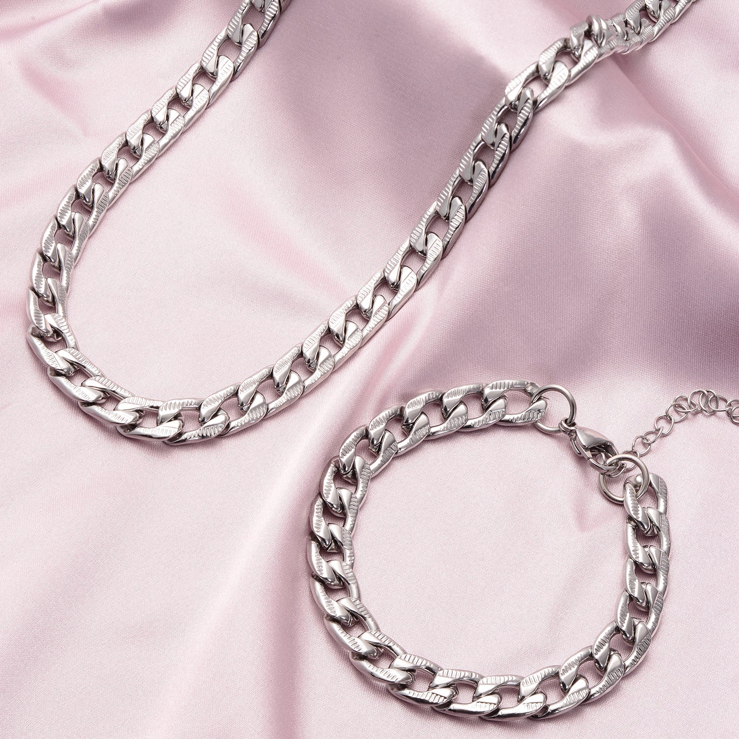 Stylish Curb Bracelet and Necklace