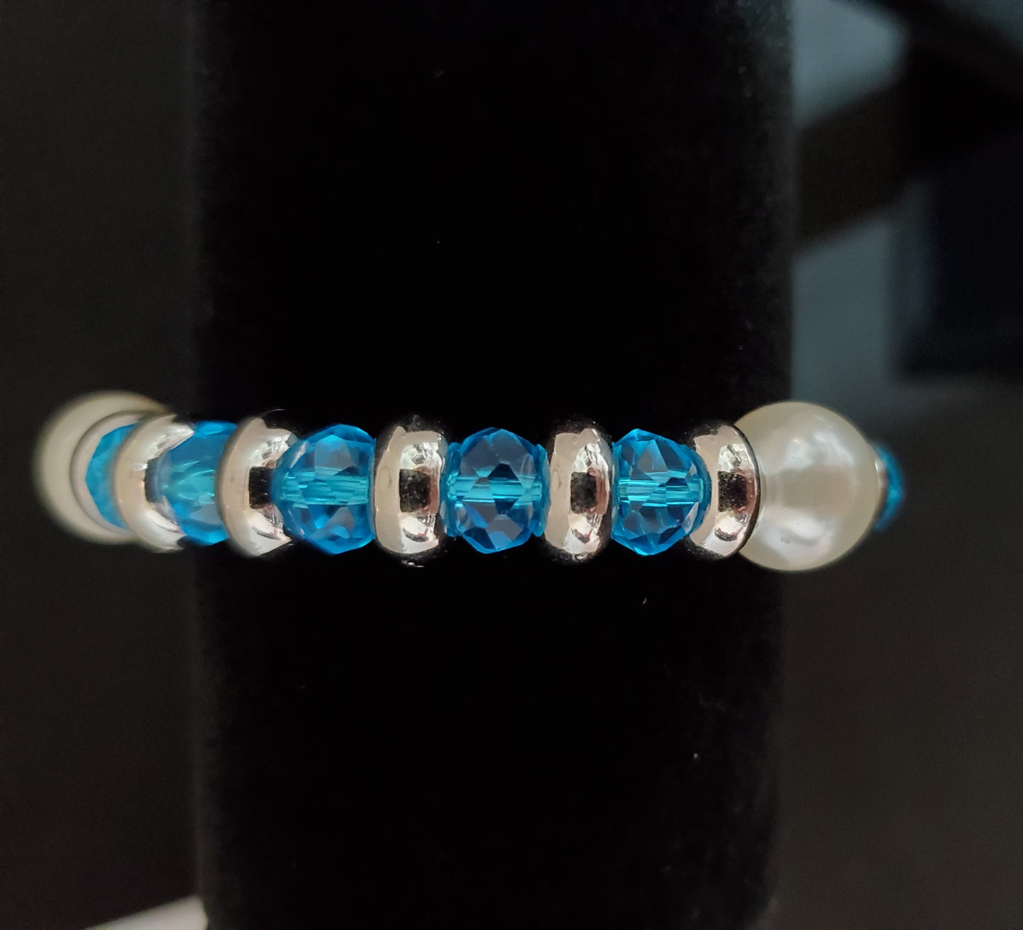 Glass Bead Stretch Bracelet