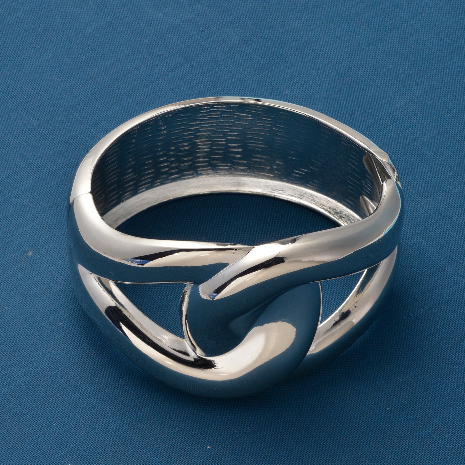 Women's Link Style Fancy Bangle Bracelet