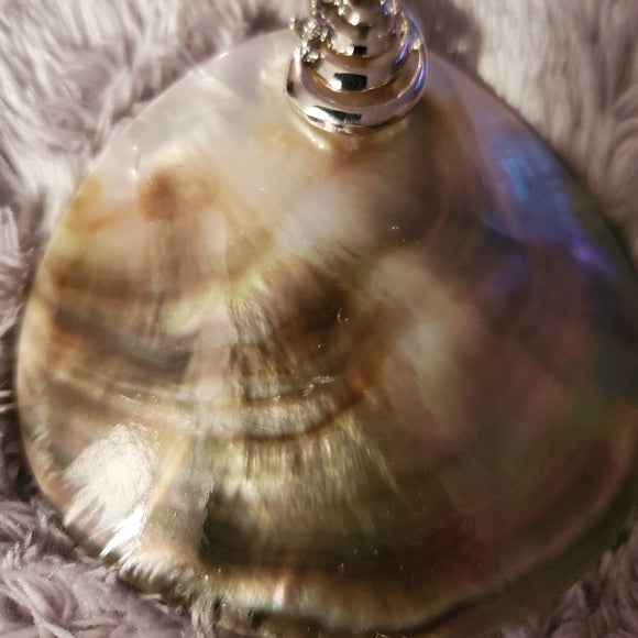 Beautiful Mother of Pearl Necklace