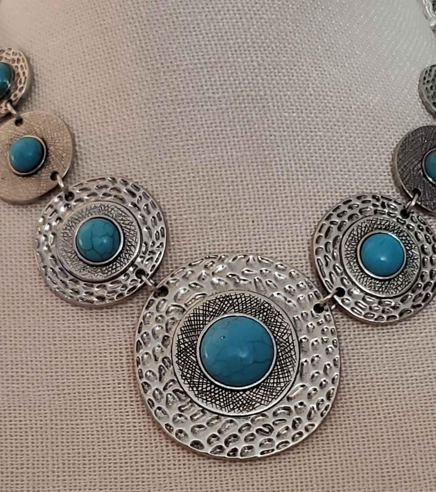 Blue Cracklestone Necklace and Earrings
