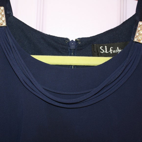 Ruffled Layered Cocktail Dress Size 4