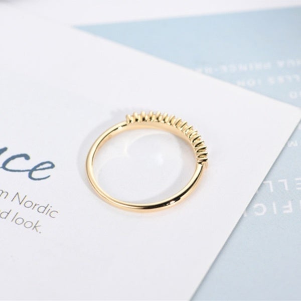 Dainty Baggett Ring