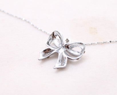 Dainty Crystal Embellished Bow Necklace