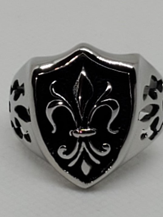 Products Fleur De Lis Men's Ring and Pendant Necklace