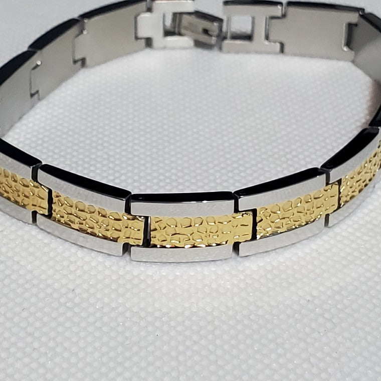 Men's Bracelet and Honey Comb  and Textured Dog Tag Pendant Necklace