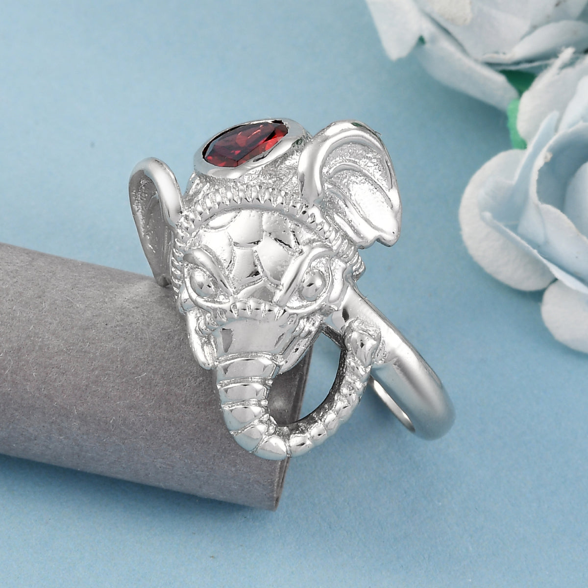 Mozambique Garnet Elephant Head Ring in Platinum Over Copper - 1.25 CTW