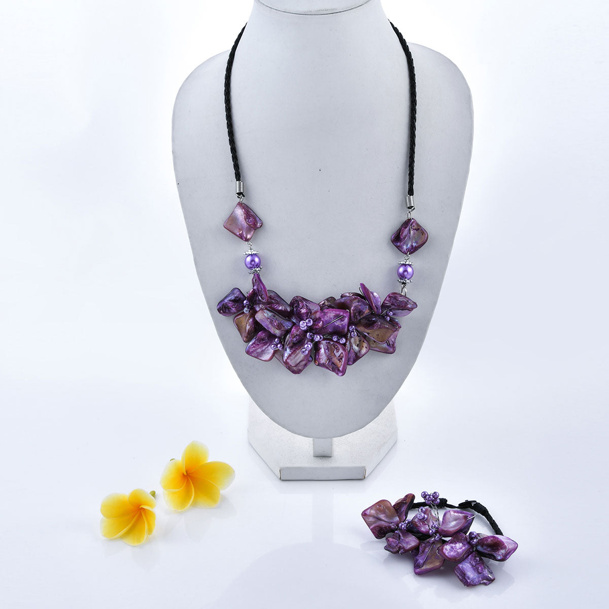 Luminous Purple Shell and Seed Bead Floral Necklace