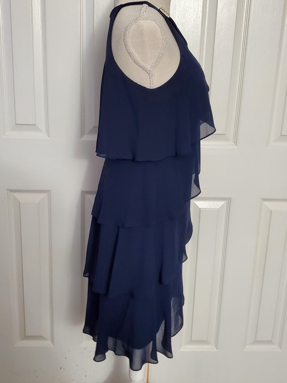 Ruffled Layered Cocktail Dress Size 4