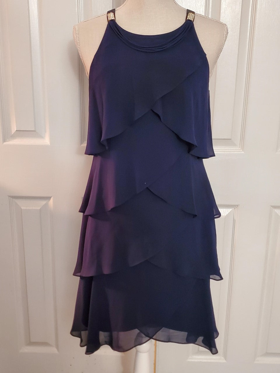 Ruffled Layered Cocktail Dress Size 4