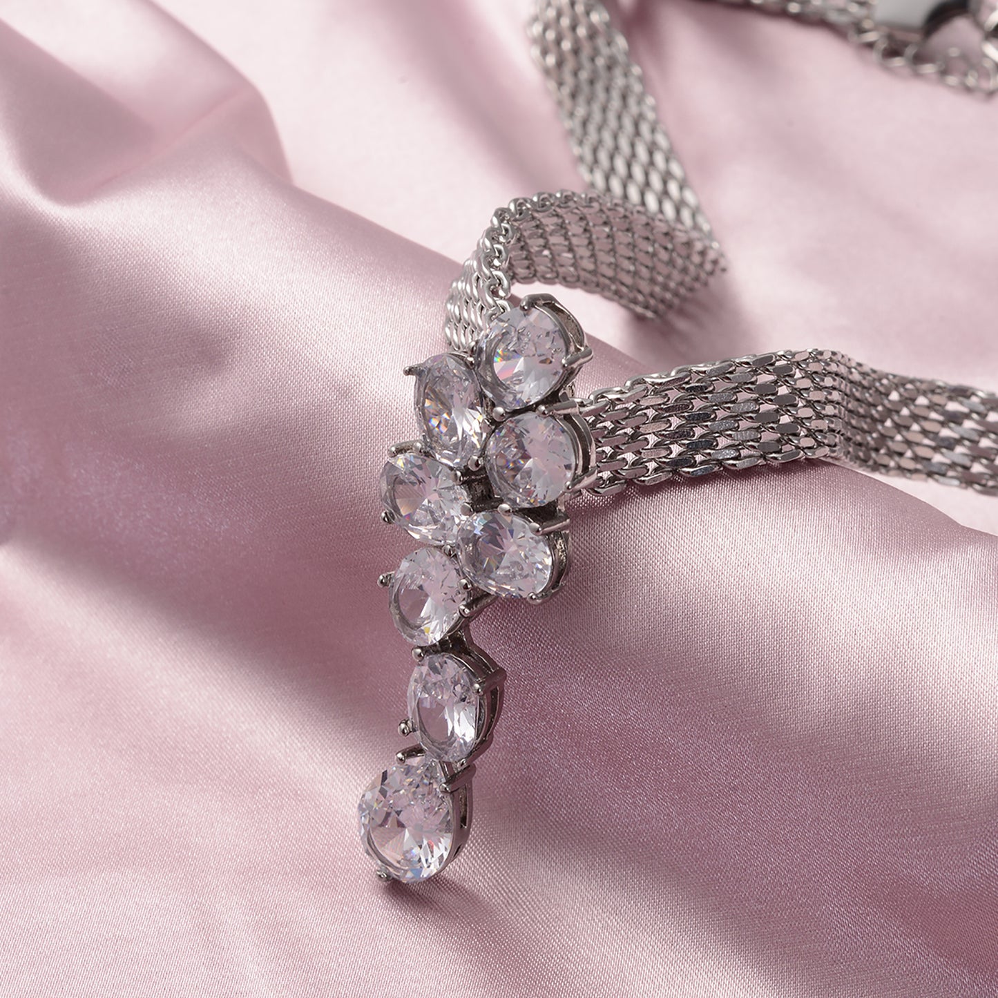 Silver Mesh Simulated Green or White Diamond Choker Pendant Necklace 16 Inches