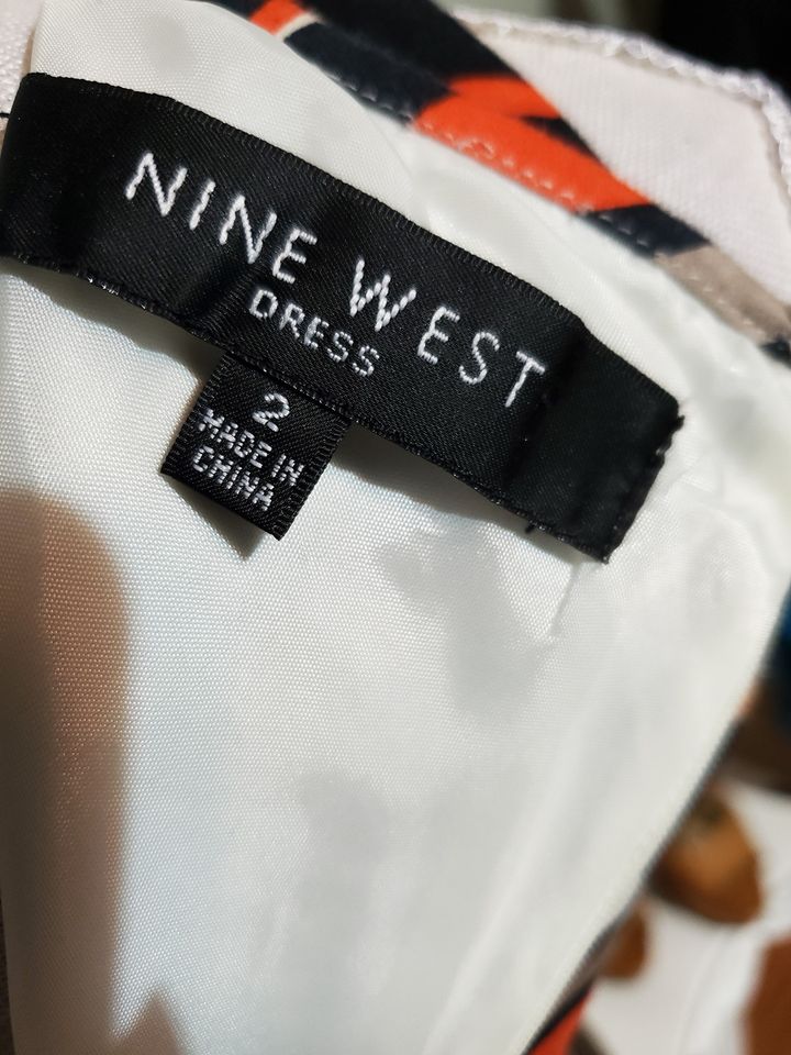 Vintage Funky Retro Vibe Sheath Dress