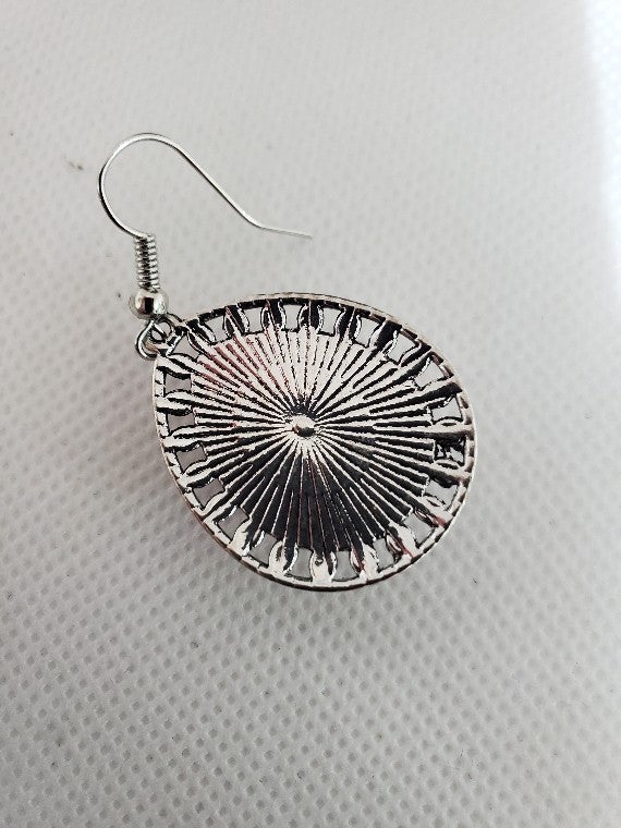 Natural Stone Lilac Earrings