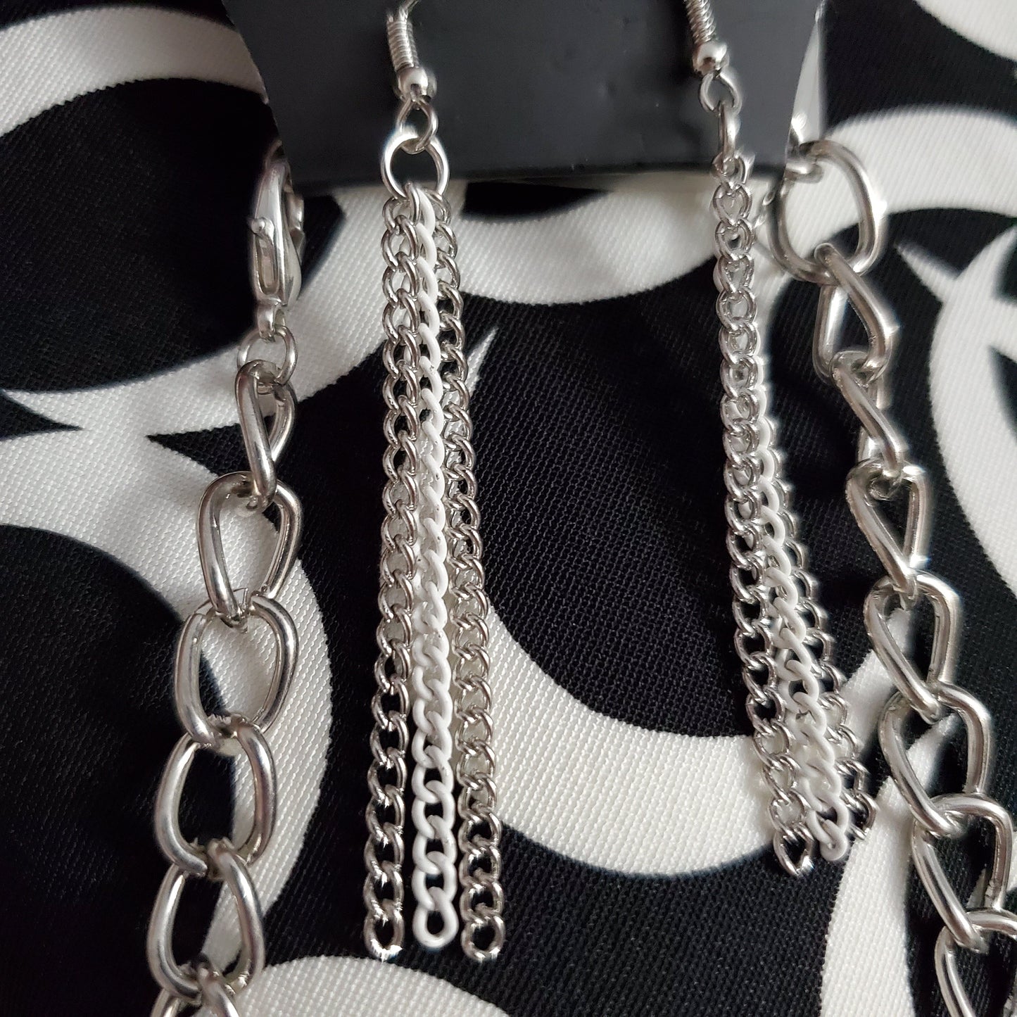 Stylish B&W A Line Dress Size 6