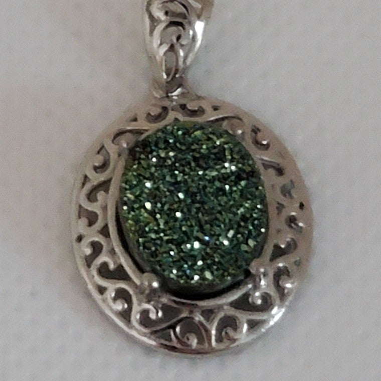 Iridescent Drusy Pendant Necklace