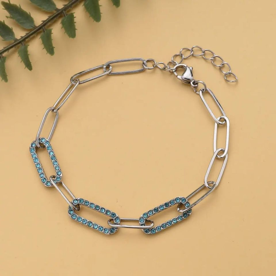 Trendy Crystal Paperclip Bracelets - Chic and Sparkling Jewelry