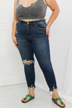 Load image into Gallery viewer, Judy Blue Melaney Full Size Mid Rise Distressed Relaxed Fit Jeans
