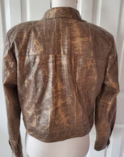 Load image into Gallery viewer, Exotic Snakeskin Print Jacket
