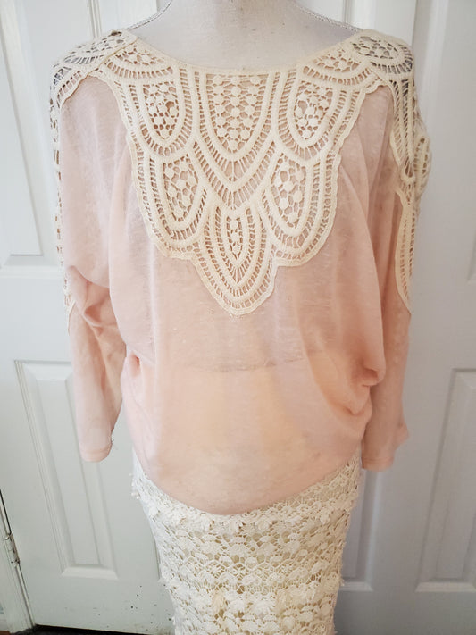 Pale Pink Lace Top Size Medium