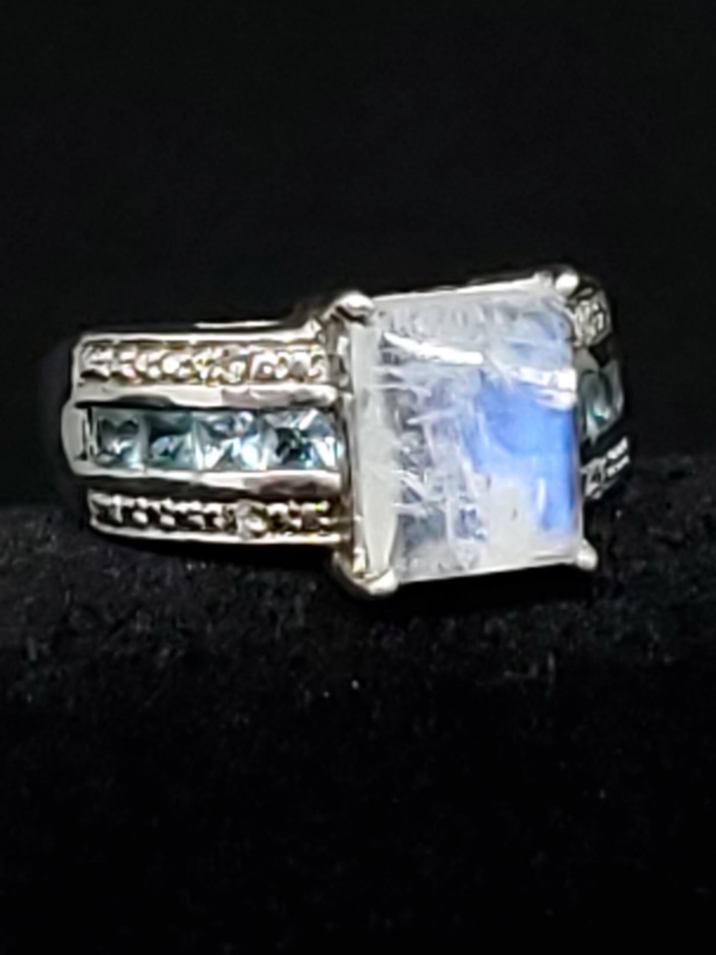 Quartz Ring with Electric Blue Topaz Size 6