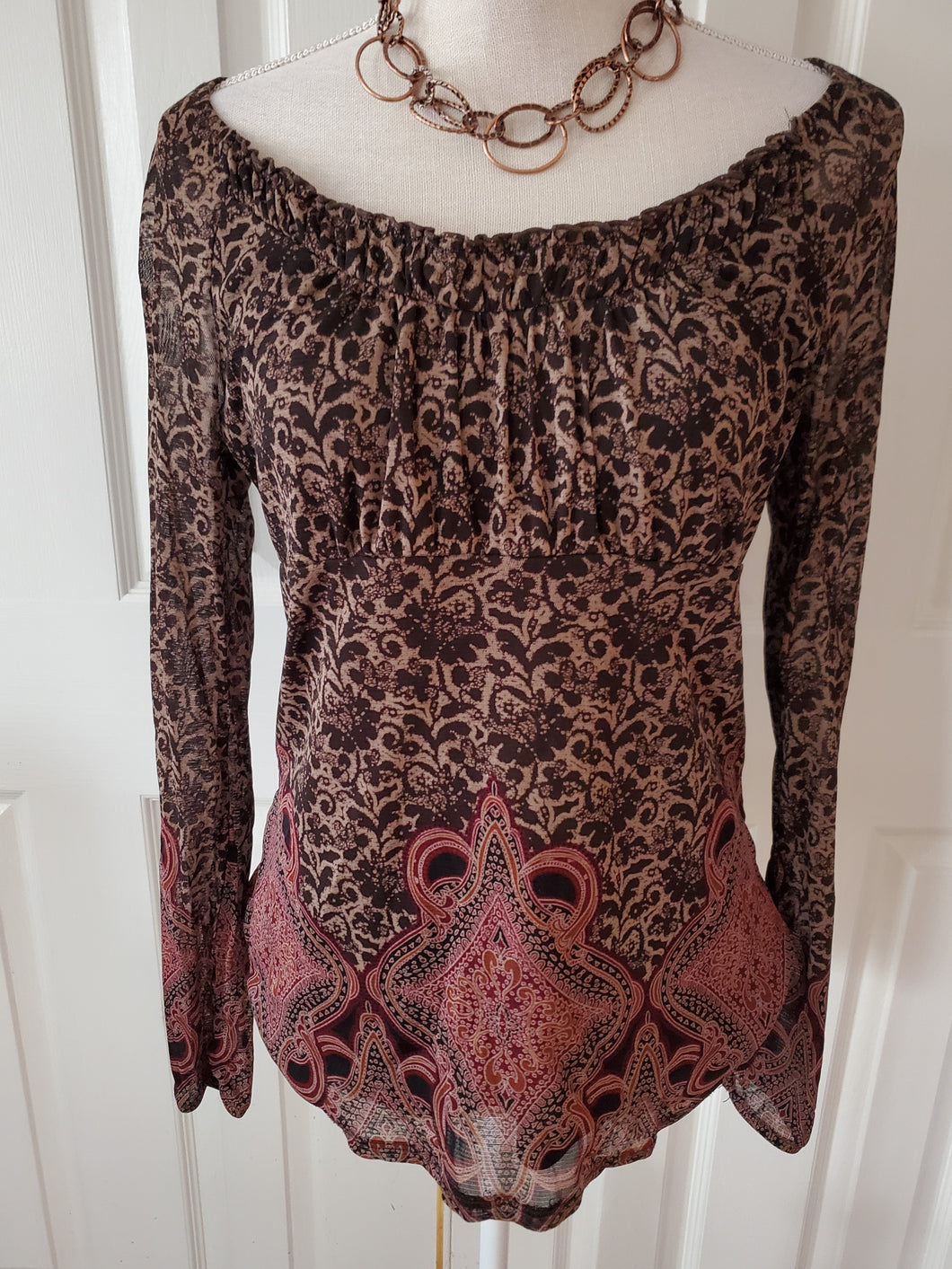 Ladies Long Sleeve Off the Shoulder Top Size Small