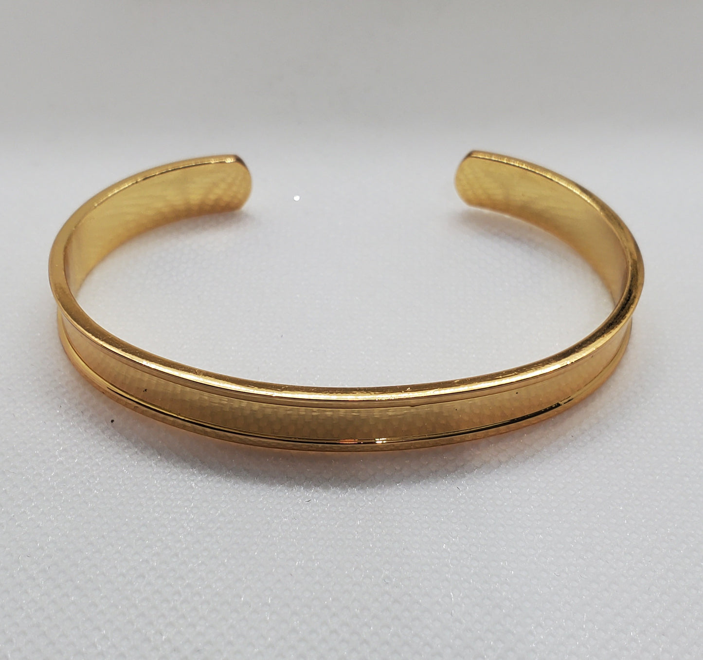 Smooth and Comfortable Convertible Bangle Bracelet