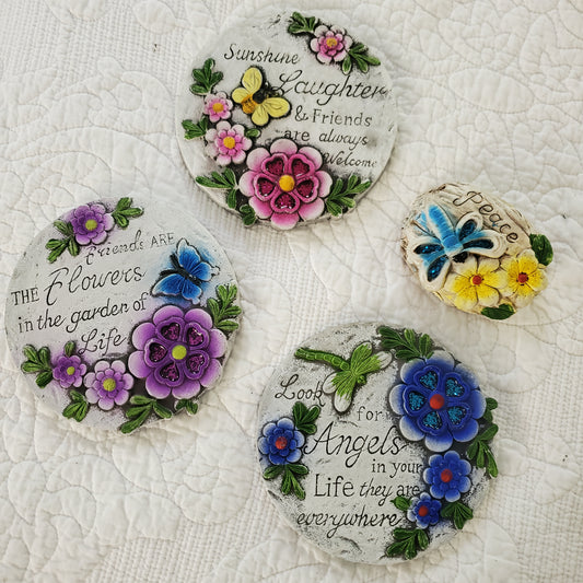 Set of 4 Garden Decor/ Stepping Stones