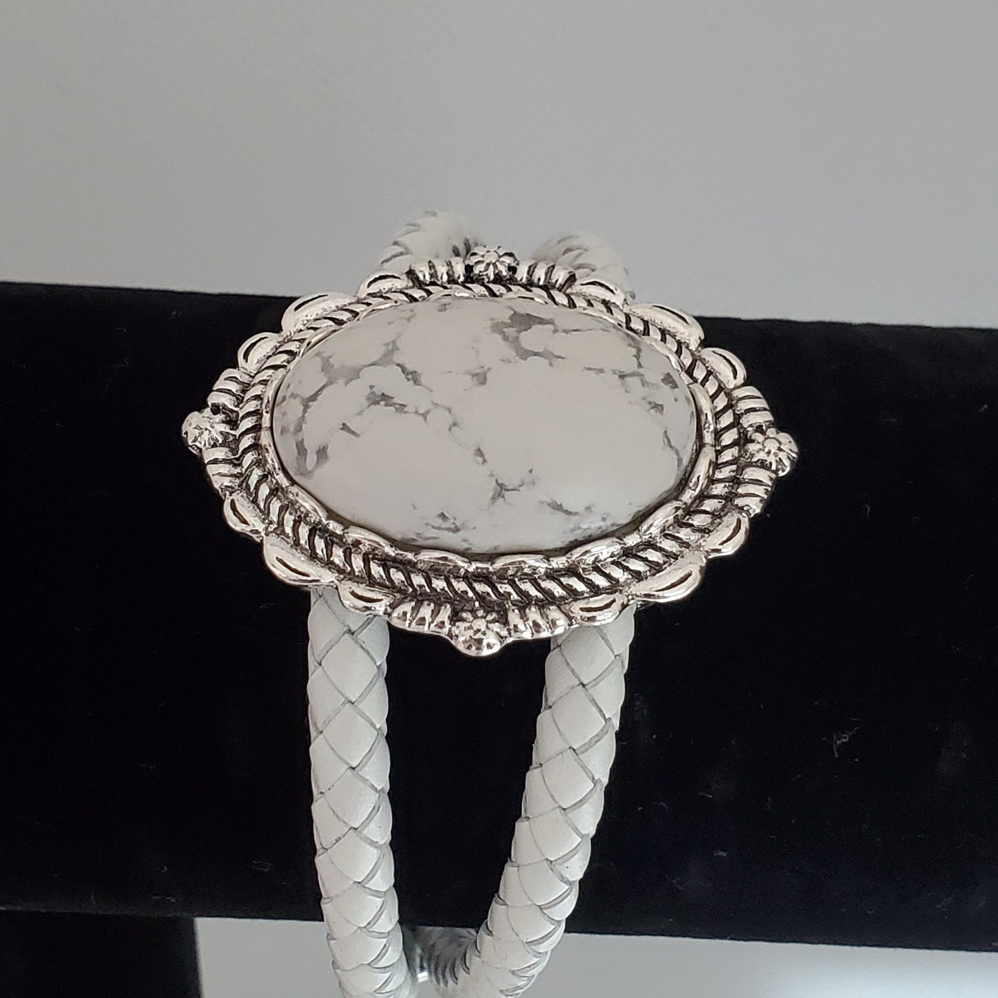 Genuine Howlite White Leather Bracelet