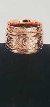 Load image into Gallery viewer, Rose Gold Artisan Spinner Ring Size 6, 7, 8, 10
