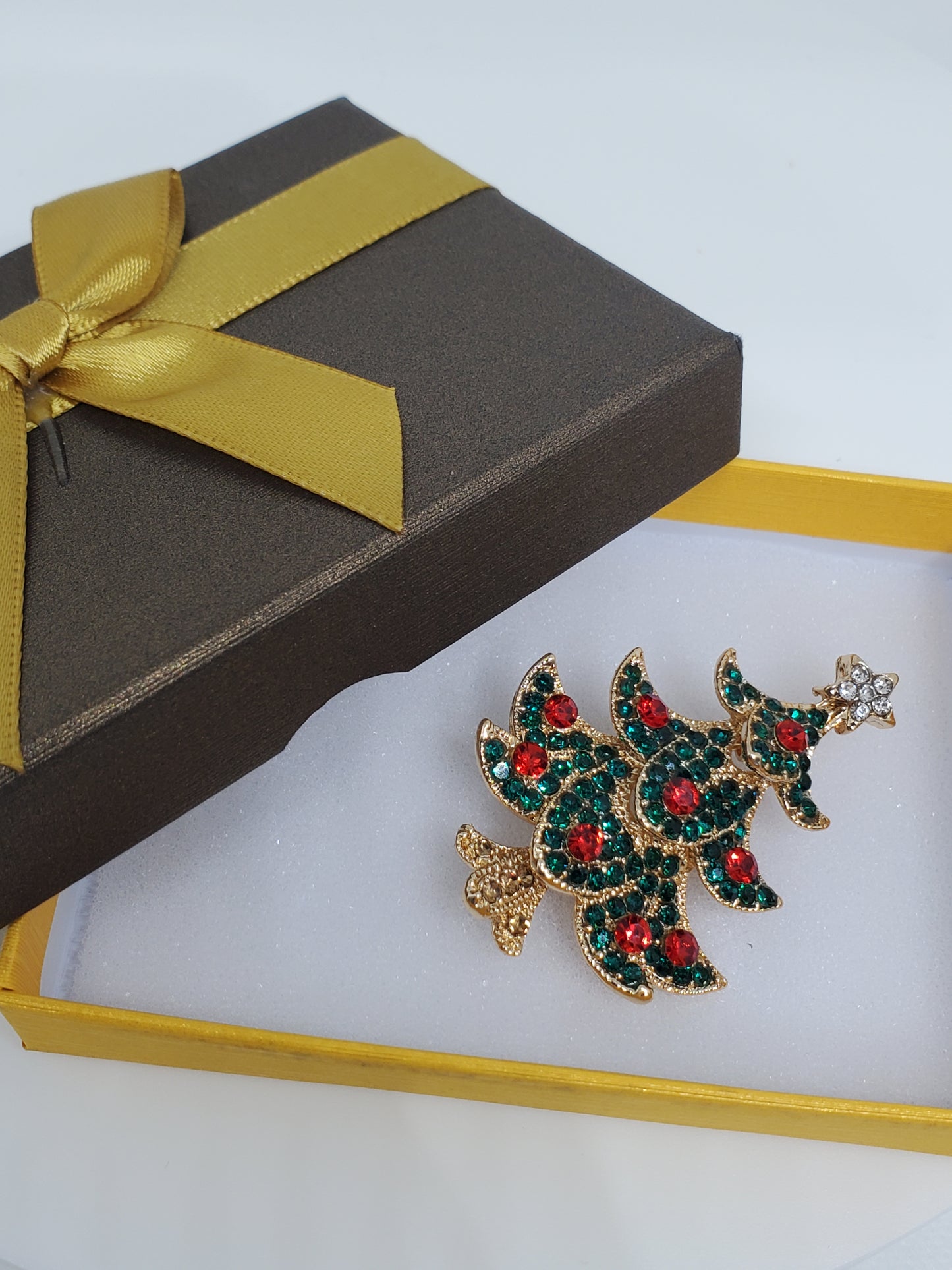 Merry Christmas Brooches