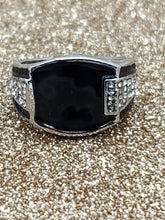 Load image into Gallery viewer, Men&#39;s Black Agate and Silver Ring Size 8, 11
