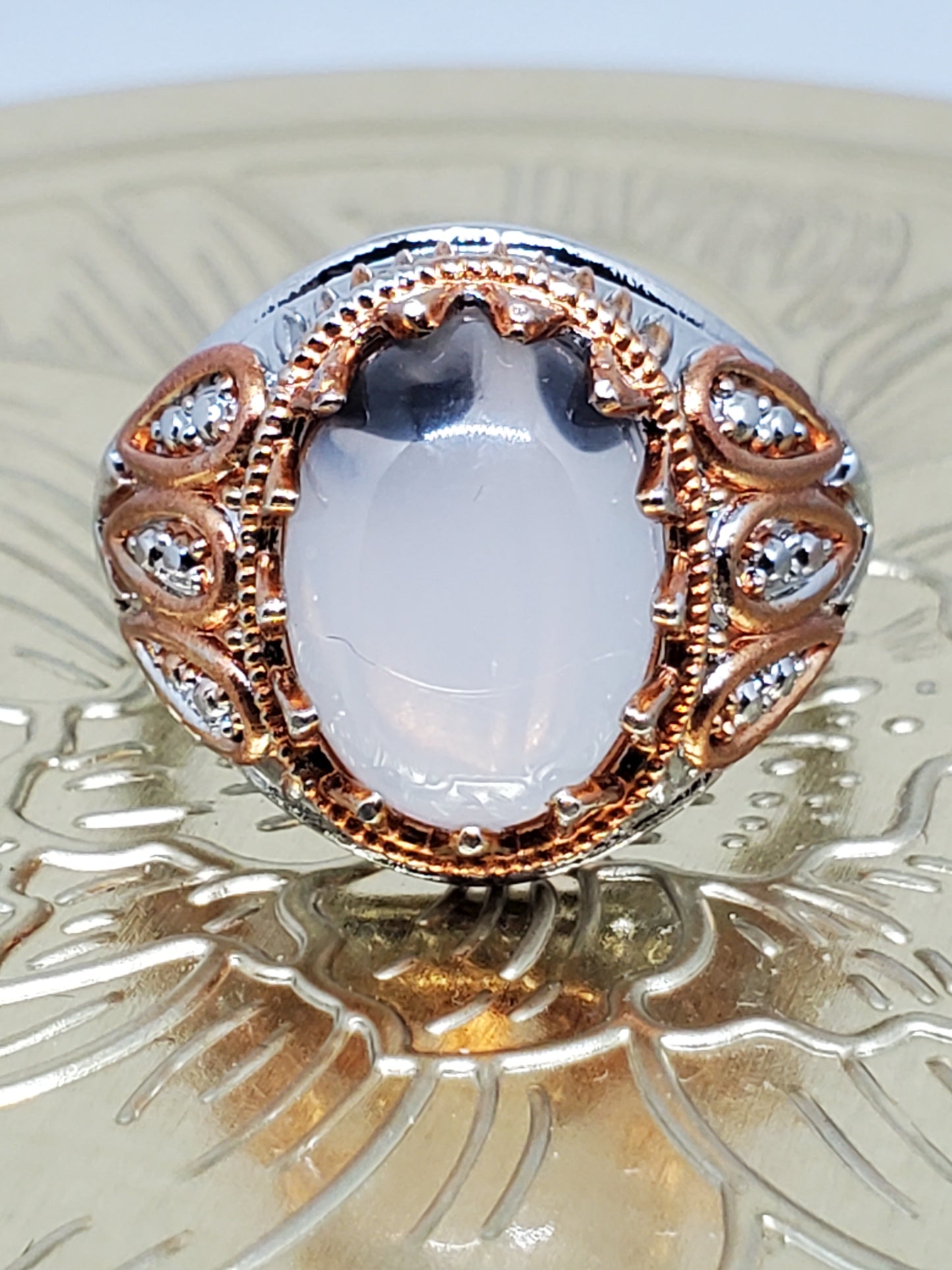 Men's 2 Tone Lavender Chalcedony Ring Size 10, 11.5