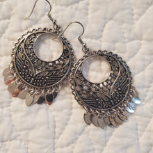 Load image into Gallery viewer, Silver Disc Earrings
