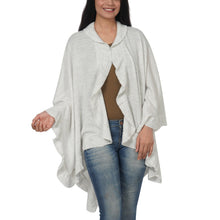 Load image into Gallery viewer, Women&#39;s Light Grey 100% Cotton Knit Shawl Ruana
