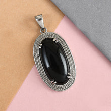 Load image into Gallery viewer, Astrogical Sign Leo Black Onyx Solitaire Pendant
