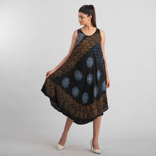 Load image into Gallery viewer, Jovie Black Splatter Print Umbrella One Size Fits Dress
