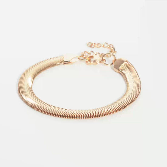 Flat Snake Bracelet 7.5" plus extender