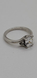 Women's White Crystal Platinum Ring Size 6