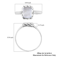 Load image into Gallery viewer, Beautiful Mother of Pearl Ring - Size 6
