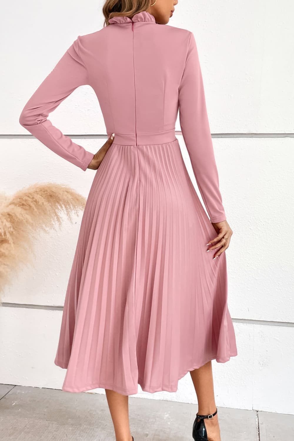 Ruffle Collar Pleated Long Sleeve Dress