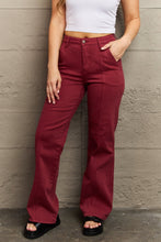 Load image into Gallery viewer, Judy Blue Malia Full Size High Waist Front Seam Straight Jeans
